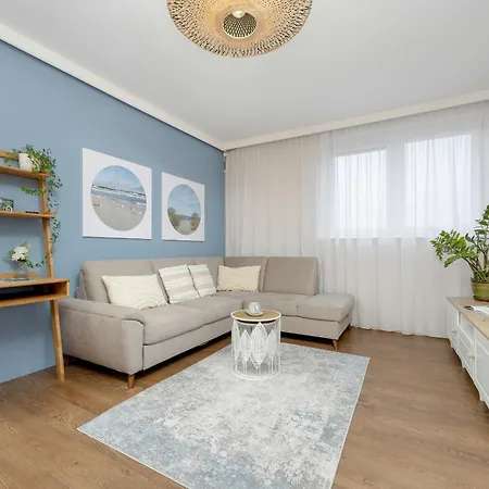 Apartment Blue Slowackiego With Balcony And Parking In By Renters *