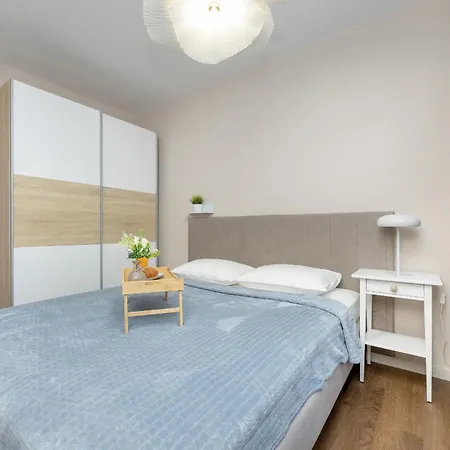 Apartment Blue Slowackiego With Balcony And Parking In By Renters