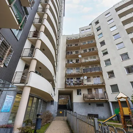 Blue Slowackiego With Balcony And Parking In By Renters * Gdansk