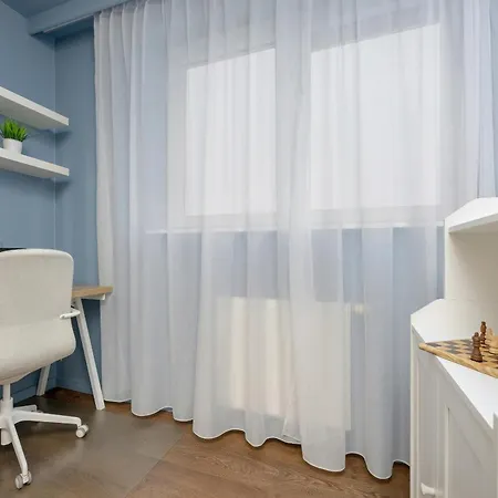 Blue Slowackiego With Balcony And Parking In By Renters